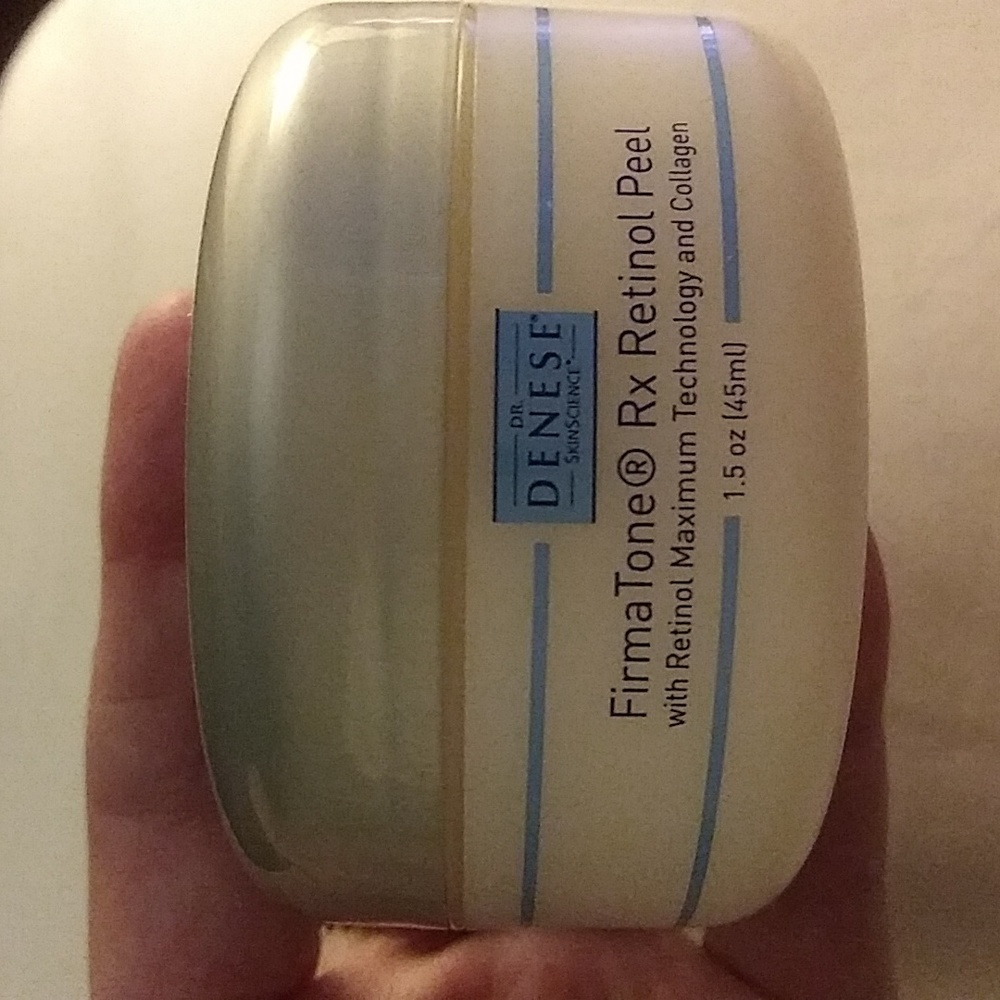 Denese Firm and Tone Retinol Peel